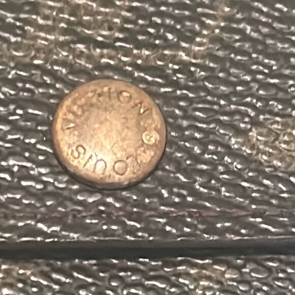 Louis Vuitton Monogram Key Holder Case Brown Coated LV Logo Print 4 Key Luxury - Picture 5 of 9